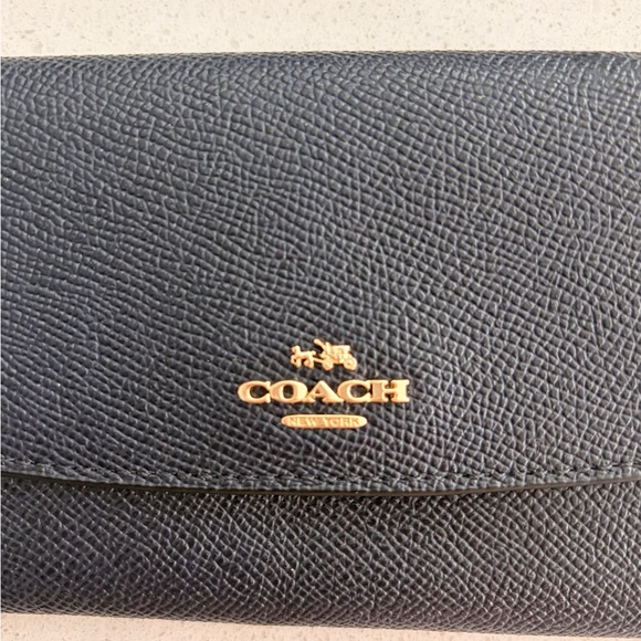 COACH Midnight Blue Leather Wristlet and Wallet Set - Picture 10 of 14